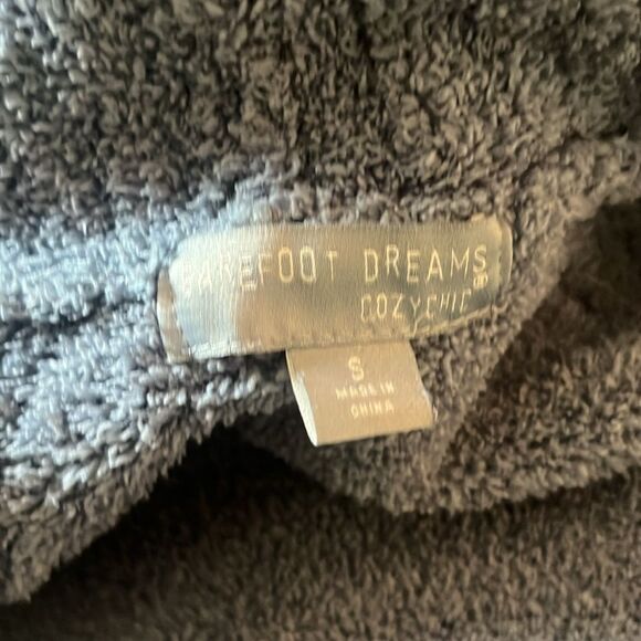 Barefoot Dreams Blue Diagonal Stripe Plush Open Cardigan, size S - Picture 8 of 11